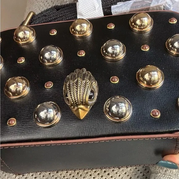 Authentic KURT GEIGER LONDON leather studs Eagle head zip top crossbody - Picture 15 of 15